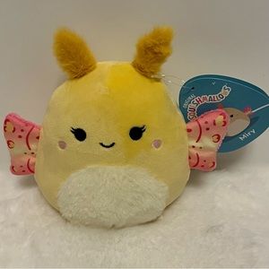 Squishmallow Miry Yellow Moth, Furry Belly Antennae, Easter 🐰🌸, 5” New